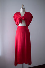 Load image into Gallery viewer, vintage 1940s red liquid satin dress