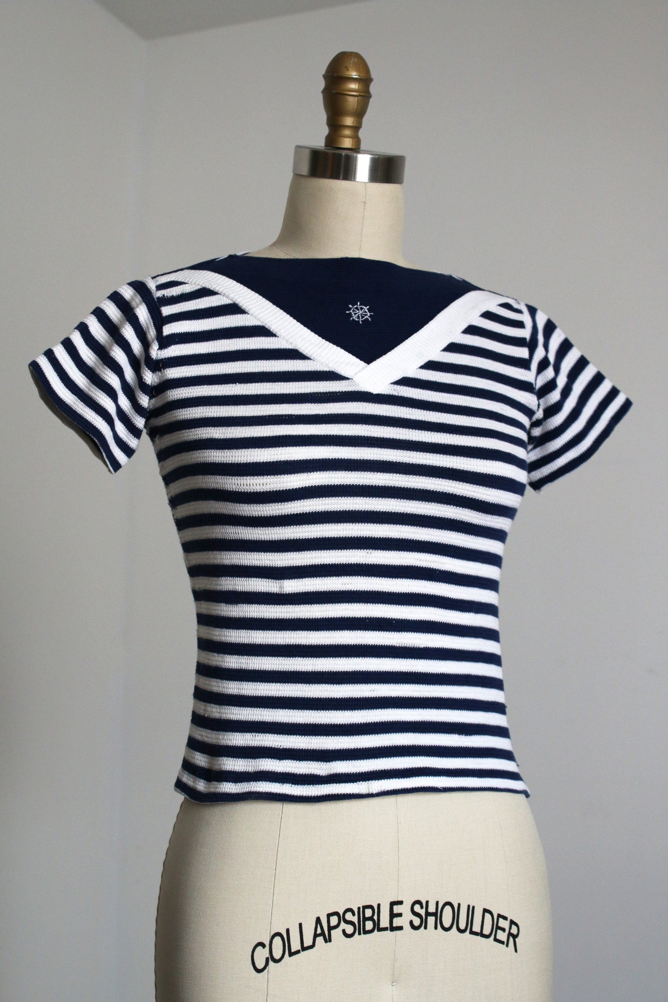 vintage 1950s nautical t shirt xxs Trunk of Dresses