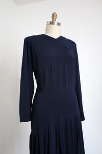 MARKED DOWN vintage 1940s navy rayon dress {XL}