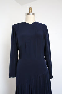 MARKED DOWN vintage 1940s navy rayon dress {XL}
