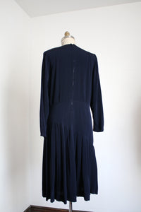 vintage 1940s navy rayon dress {XL}