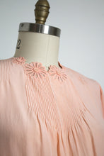 Load image into Gallery viewer, vintage 1930s silk blouse {M/L}
