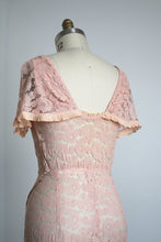Load image into Gallery viewer, vintage 1930s pink lace dress {m}