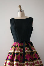 Load image into Gallery viewer, vintage 1950s floral rose print dress set