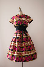 Load image into Gallery viewer, vintage 1950s floral rose print dress set