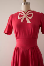 Load image into Gallery viewer, vintage 1940s pink wool novelty dress