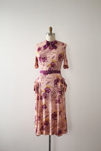 Load image into Gallery viewer, vintage 1940s novelty rayon jersey dress