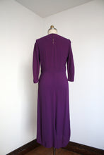 Load image into Gallery viewer, vintage 1940s purple rayon dress {L}