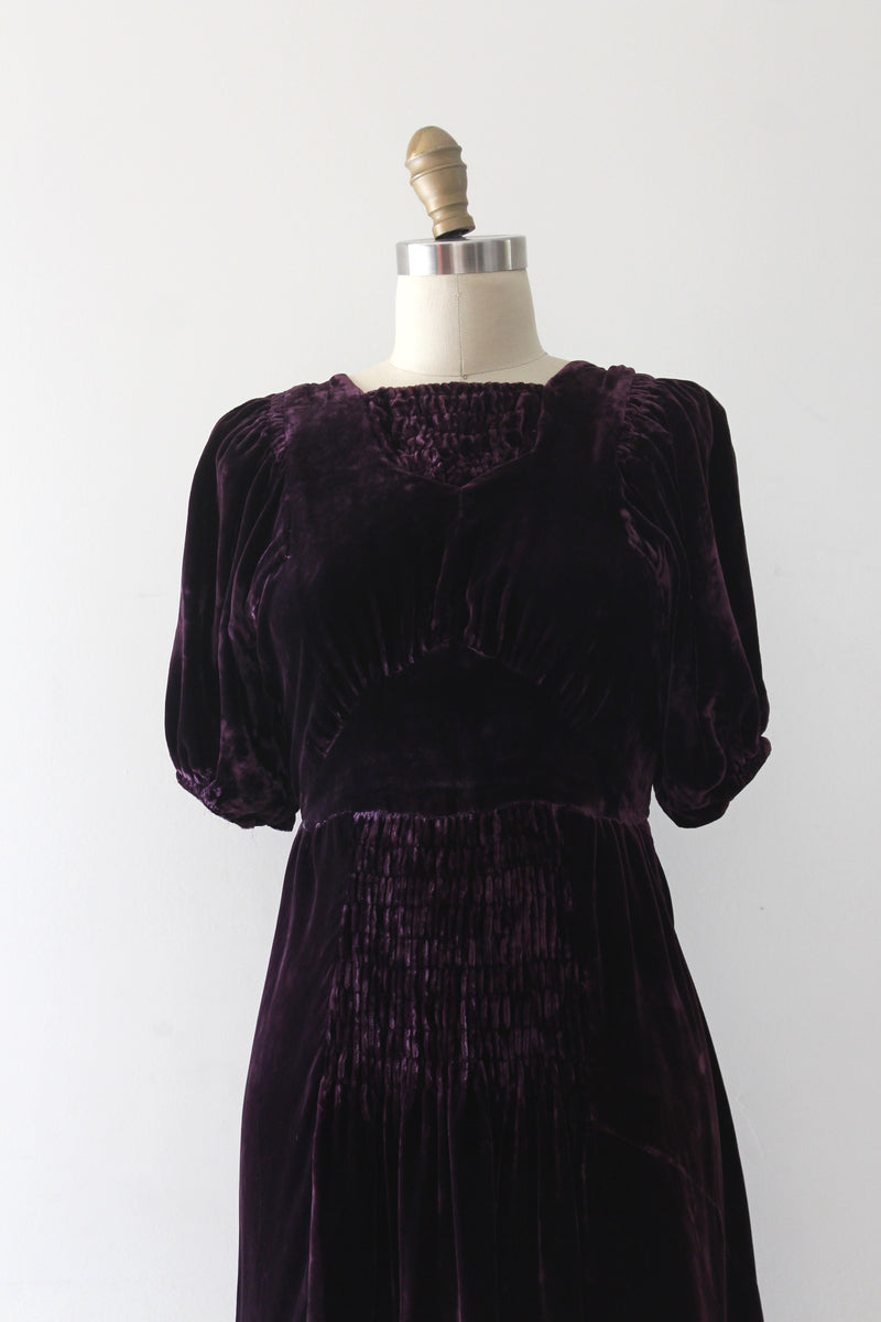 vintage 1930s purple velvet dress – Trunk of Dresses