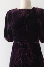 Load image into Gallery viewer, vintage 1930s purple velvet dress