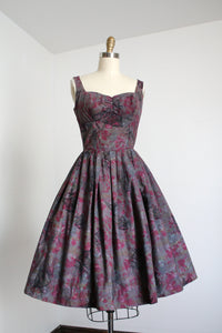 vintage 1950s Kamehameha sun dress {xs}