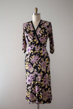 Load image into Gallery viewer, vintage 1940s rayon jersey dress