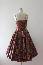 Load image into Gallery viewer, vintage 1950s Alfred Shaheen floral sun dress