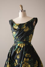 Load image into Gallery viewer, RARE vintage 1960s silk bubble hem floral dress