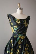 Load image into Gallery viewer, RARE vintage 1960s silk bubble hem floral dress