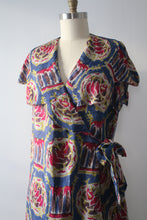 Load image into Gallery viewer, vintage 1930s wrap dress