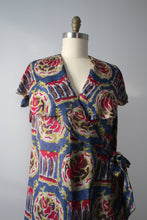 Load image into Gallery viewer, vintage 1930s wrap dress