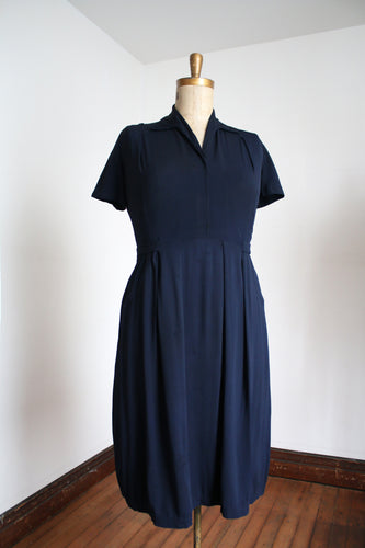 vintage 1940s blue rayon dress {L/XL}