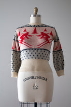 Load image into Gallery viewer, vintage 1940s ski sweater