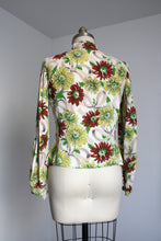 Load image into Gallery viewer, vintage 1940s floral long sleeve blouse {L}