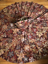 Load image into Gallery viewer, vintage 1950s Alfred Shaheen floral sun dress