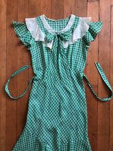 Load image into Gallery viewer, vintage 1930s green cotton dress