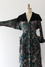 Load image into Gallery viewer, vintage 1940s novelty tree print rayon dress