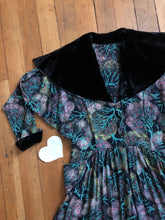 Load image into Gallery viewer, vintage 1940s novelty tree print rayon dress