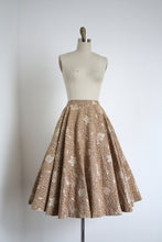Load image into Gallery viewer, vintage 1950s under the Sea full circle skirt