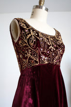 Load image into Gallery viewer, vintage 1960s velvet gown {m}