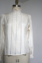 Load image into Gallery viewer, vintage 1970s does Victorian blouse {m}