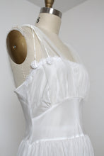 Load image into Gallery viewer, vintage 1930s 40s white nightgown lingerie {xs-s}