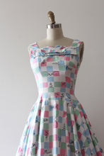Load image into Gallery viewer, vintage 1950s CHESS game dress with full circle skirt